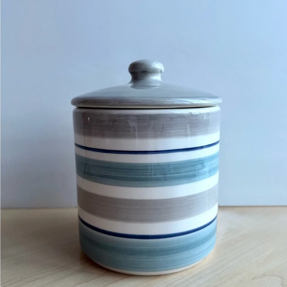 Crate & Barrel 6.5